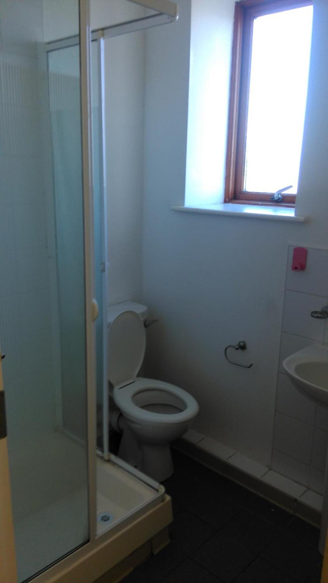 2 Bedroom, 2 Bathroom Apartment Dublin Buitenkant foto